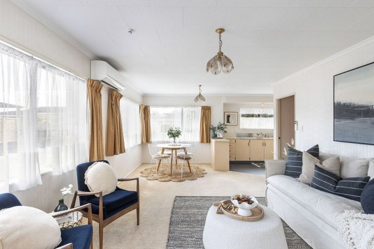 Photo of property in 11 Tukapa Street, Westown, New Plymouth, 4310