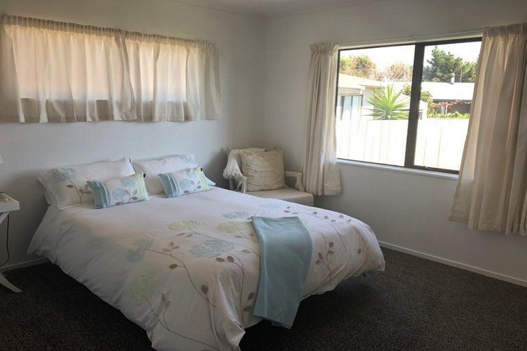 Photo of property in 228 Gravatt Road, Papamoa Beach, Papamoa, 3118