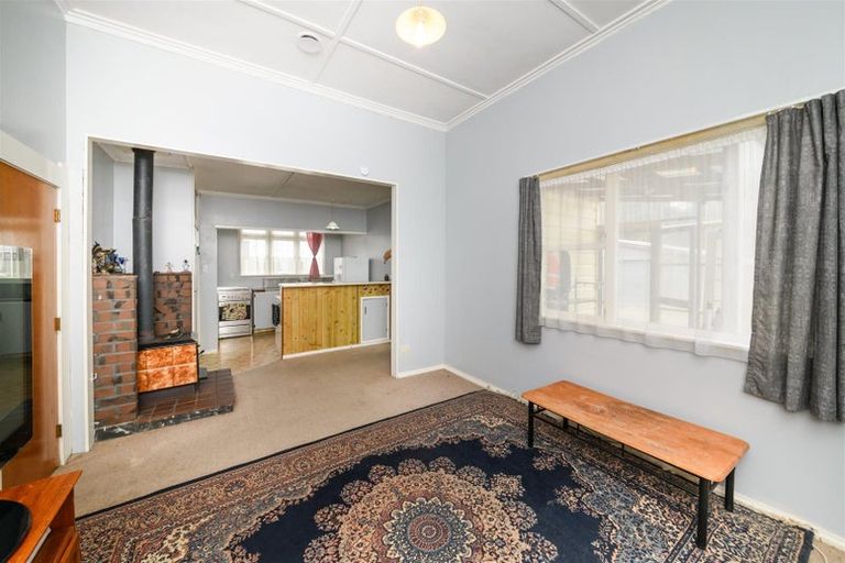 Photo of property in 11 Rira Street, Marton, 4710