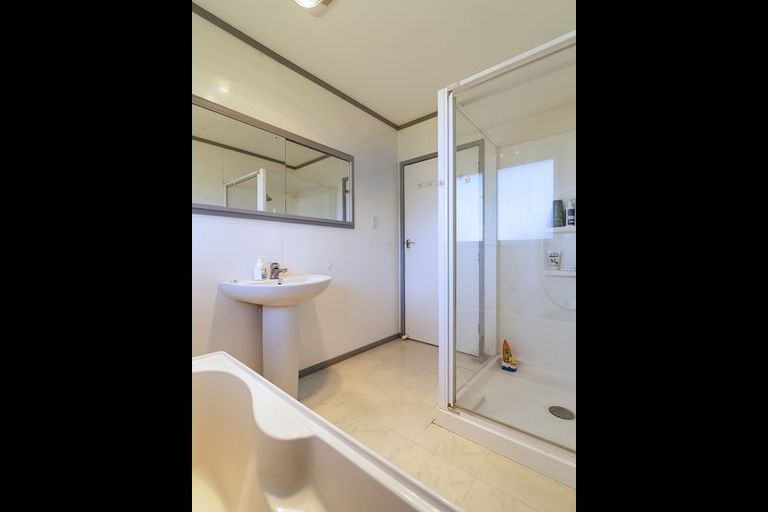 Photo of property in 26 Elliott Crescent, Owhata, Rotorua, 3010