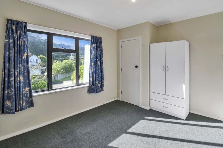 Photo of property in 1/17 Eldon Grove, Taita, Lower Hutt, 5019