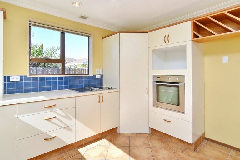 Photo of property in 2 Rex Place, Rangiora, 7400