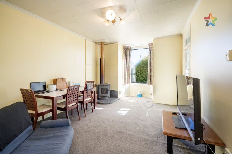 Photo of property in 240 Princes Street, Strathern, Invercargill, 9812