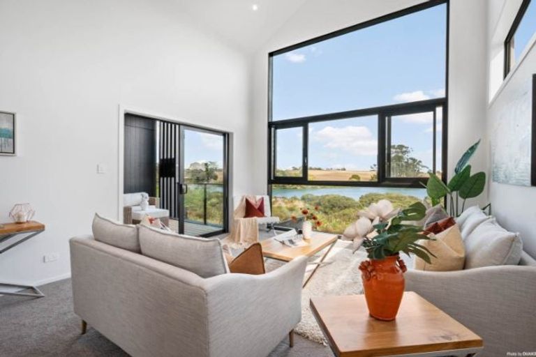 Photo of property in 62 Fort Lincoln Loop, Karaka, Papakura, 2113