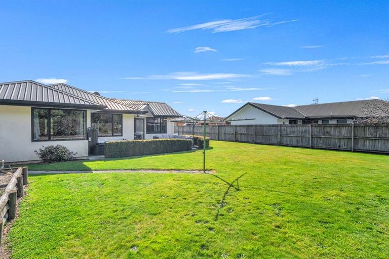 Photo of property in 30 Hoult Crescent, Monaco, Nelson, 7011