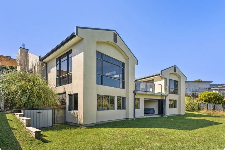 Photo of property in 26 Port Lane, Whitby, Porirua, 5024