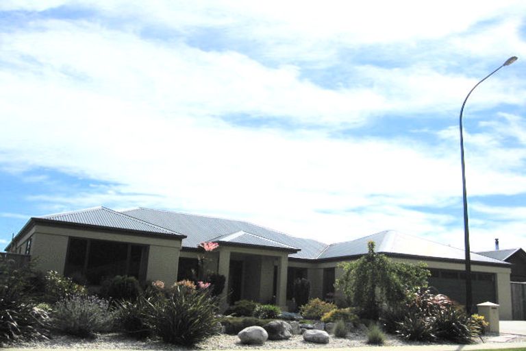 Photo of property in 8 Kingsford Drive, Stoke, Nelson, 7011