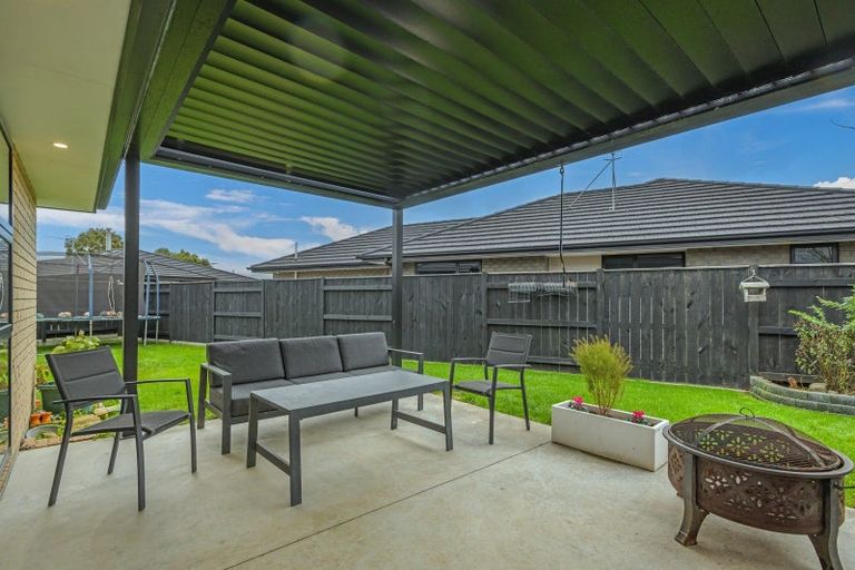 Photo of property in 11 Pearl Grove, Ashhurst, 4810