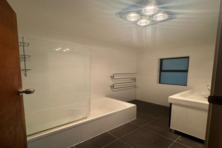 Photo of property in 30 Jutland Road, Manurewa, Auckland, 2102