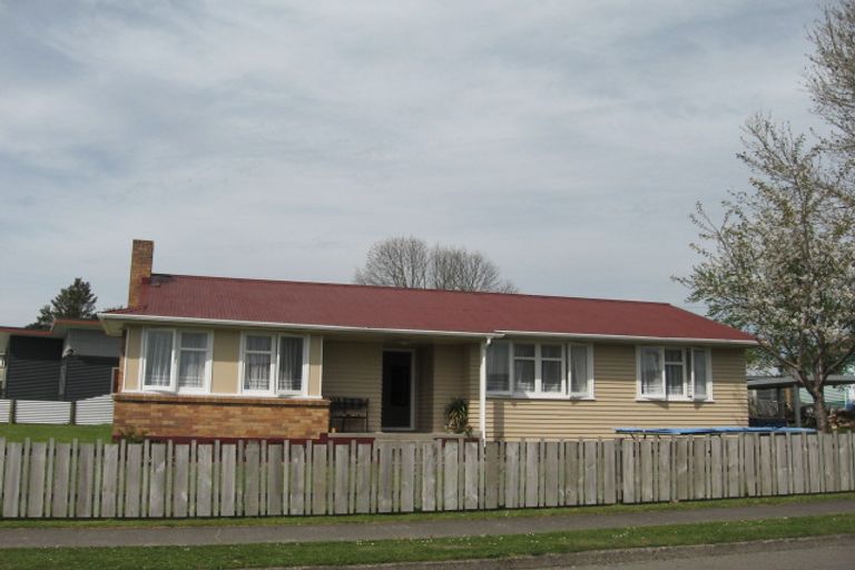 Photo of property in 2 Irene Place, Fordlands, Rotorua, 3015