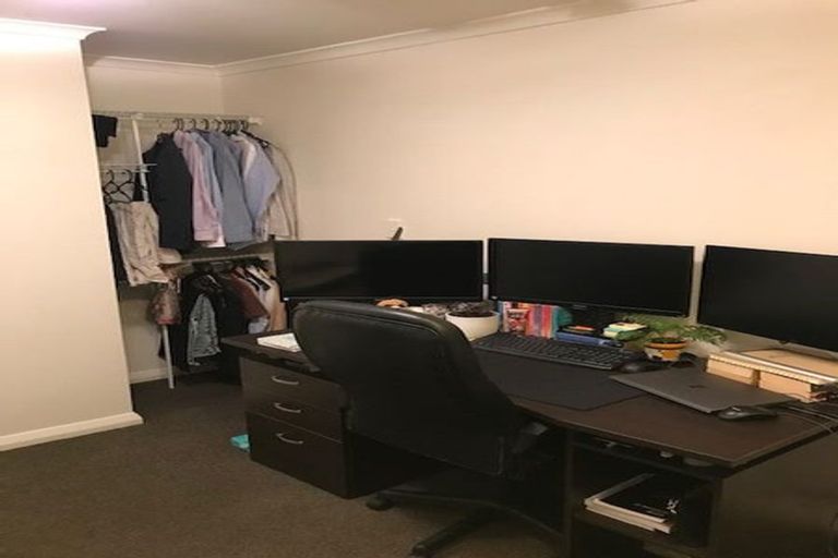 Photo of property in Monvie Apartments, 101/15 Holland Street, Te Aro, Wellington, 6011