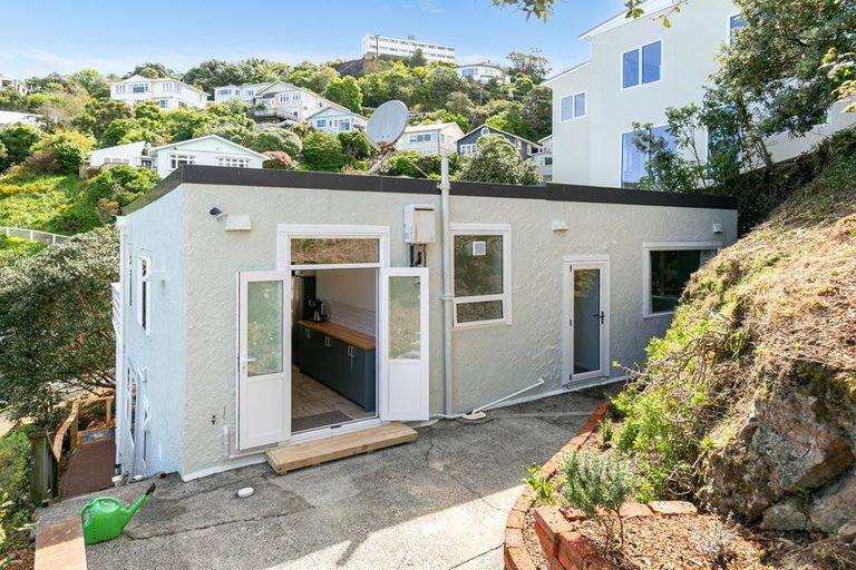 Photo of property in 42 Buckingham Street, Melrose, Wellington, 6023