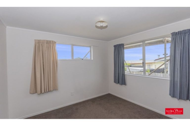 Photo of property in 4 Cypress Gardens Place, Onerahi, Whangarei, 0110