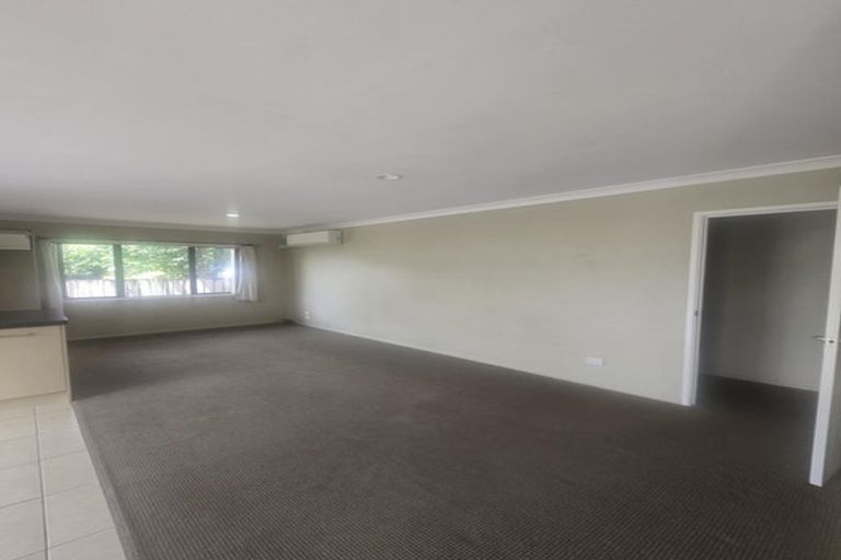 Photo of property in 244a Queen Street, Pukekohe, 2120