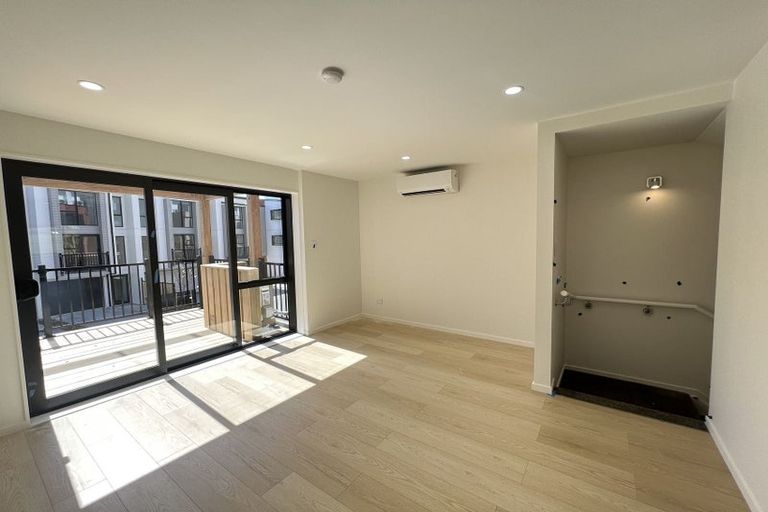 Photo of property in 97 Settlers Avenue, Hobsonville, Auckland, 0618