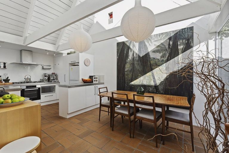 Photo of property in 44 Orangi Kaupapa Road, Northland, Wellington, 6012