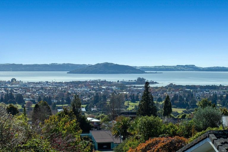 Photo of property in 20 Balwyn Avenue, Tihiotonga, Rotorua, 3015