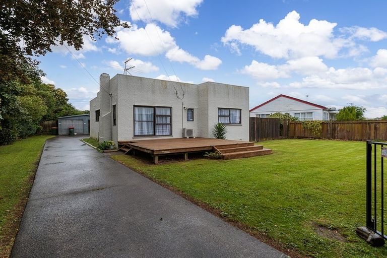Photo of property in 11 Miami Street, Mangere East, Auckland, 2024