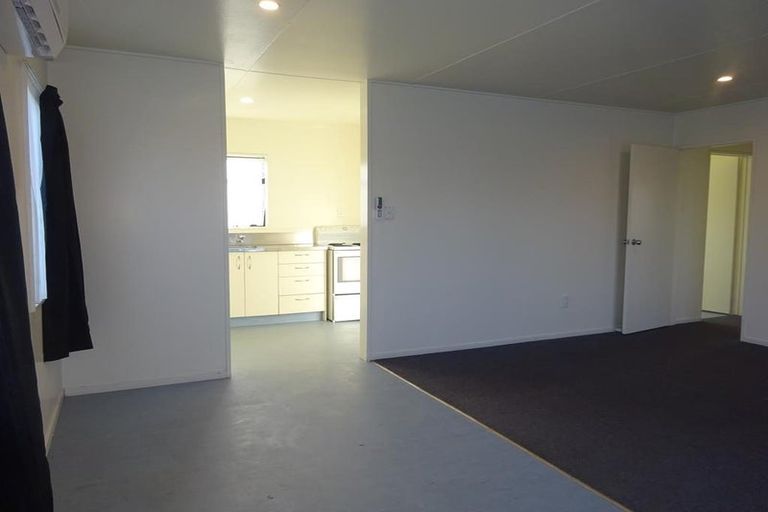 Photo of property in 9b Kilkee Terrace, Flaxmere, Hastings, 4120