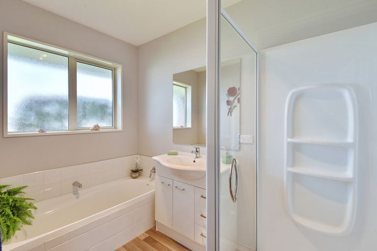 Photo of property in 234 Rolleston Drive, Rolleston, 7614