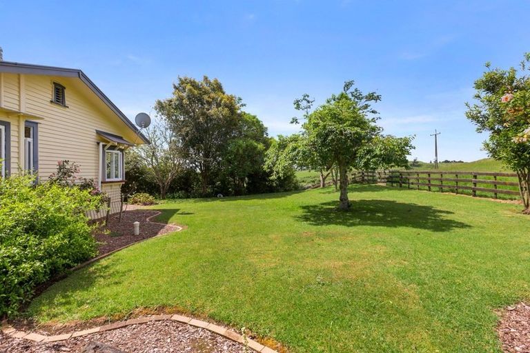 Photo of property in 88 Ralph Road, Huntly, 3771