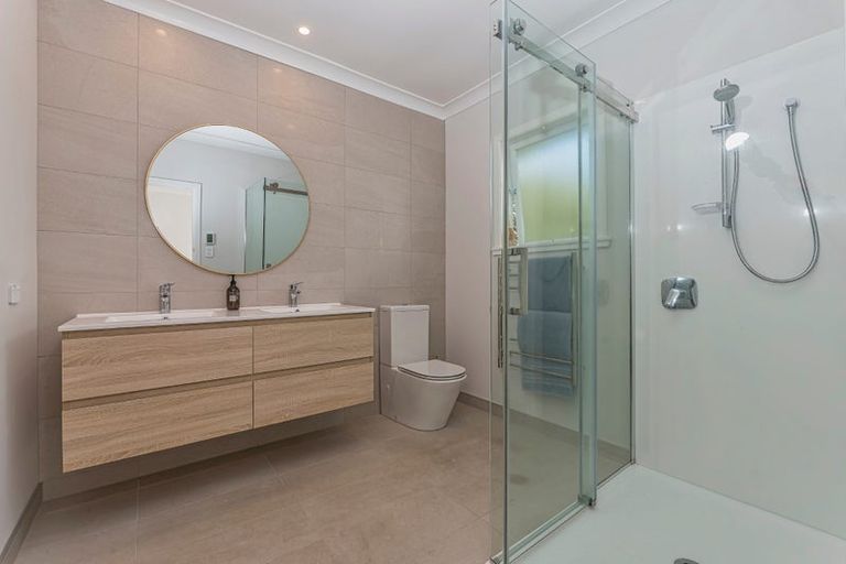 Photo of property in 20b Princes Street, Riverhead, 0820