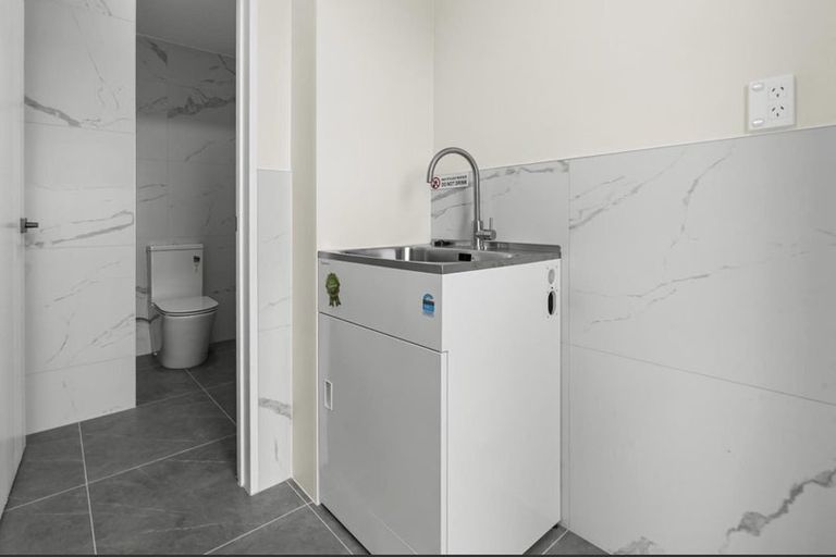 Photo of property in 87 Bellfield Road, Opaheke, Papakura, 2113