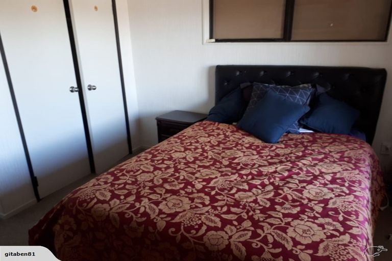 Photo of property in 29 Hill Crescent, New Lynn, Auckland, 0600