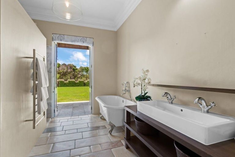 Photo of property in 184 North Road, Clevedon, Papakura, 2582