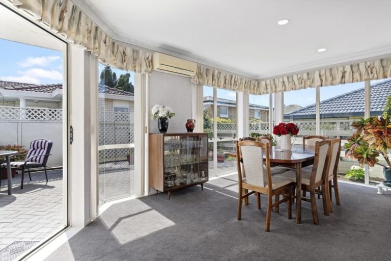 Photo of property in 9b Lilac Place, Otumoetai, Tauranga, 3110
