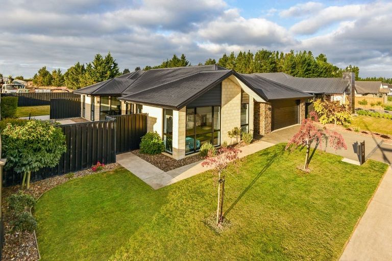 Photo of property in 35 Hungerford Drive, Rolleston, 7615