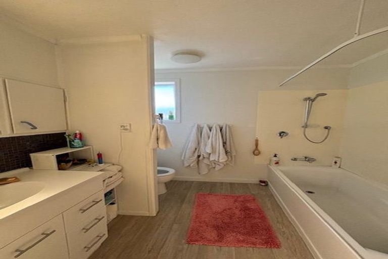 Photo of property in 221 Range Road, Papamoa Beach, Papamoa, 3118