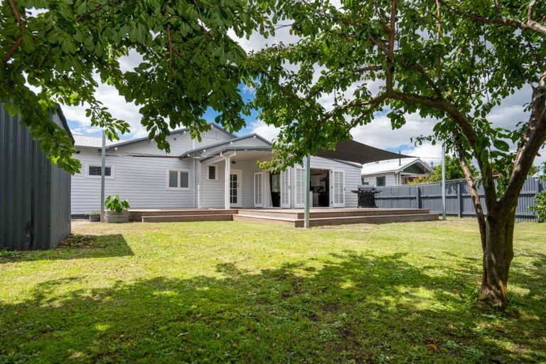 Photo of property in 706 Avenue Road West, Saint Leonards, Hastings, 4120
