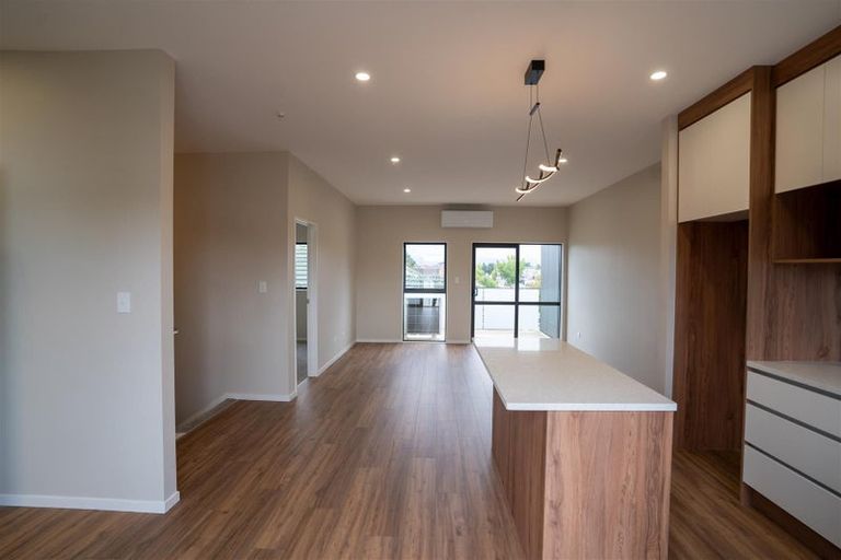 Photo of property in 23b Great South Road, Papatoetoe, Auckland, 2025