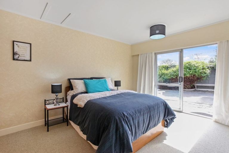 Photo of property in 9 Halswell Junction Road, Halswell, Christchurch, 8025