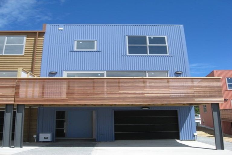 Photo of property in 67 Saddleback Grove, Karori, Wellington, 6012