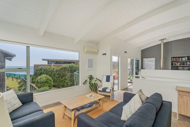 Photo of property in 56 Paku Drive, Tairua, 3508