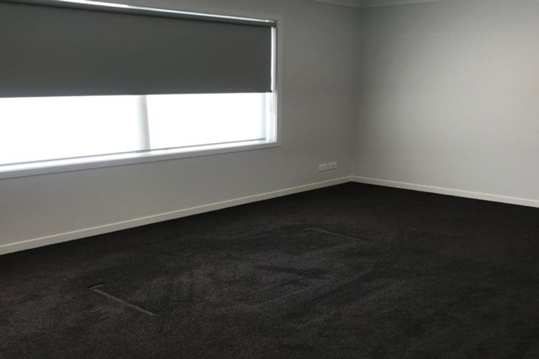 Photo of property in 3 Hudson Bay Road, Hobsonville, Auckland, 0616