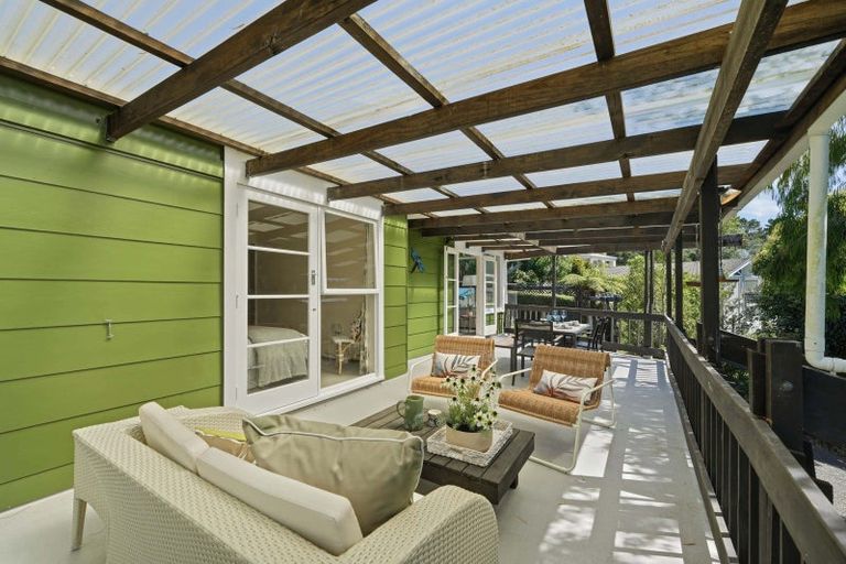 Photo of property in 44 Saddleback Rise, Murrays Bay, Auckland, 0630