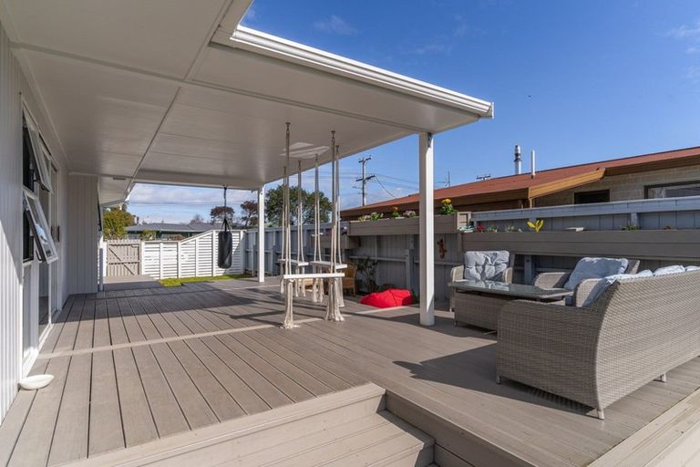 Photo of property in 16 Colville Street, Masterton, 5810