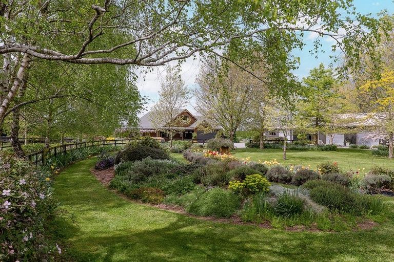 Photo of property in 4 Kennedys Hill Road, Fernside, Rangiora, 7471