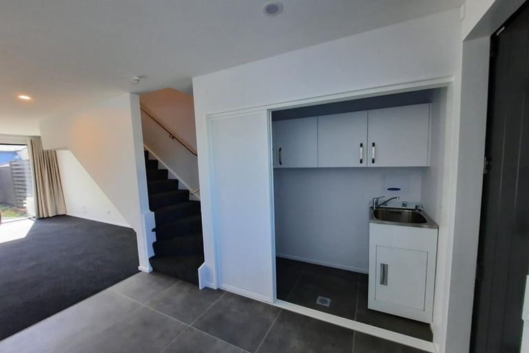 Photo of property in 2/107 Edgeware Road, St Albans, Christchurch, 8014