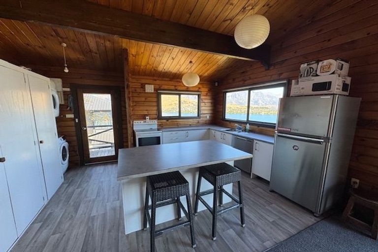 Photo of property in 11 Earnslaw Terrace, Queenstown, 9300