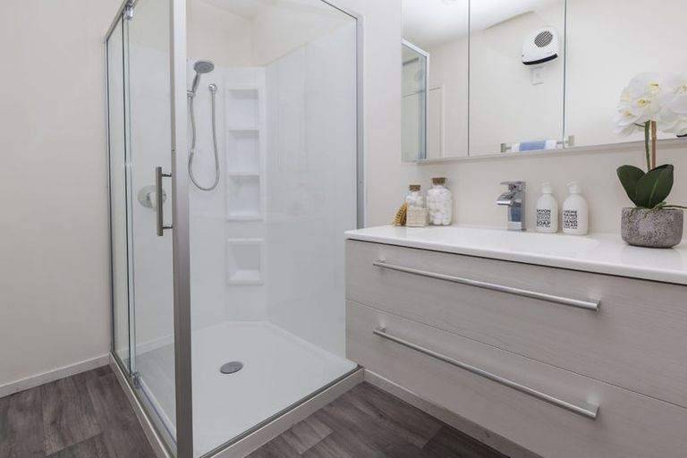 Photo of property in 1/16 Peverel Street, Riccarton, Christchurch, 8011