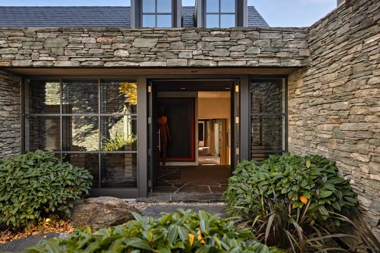 Photo of property in 1 Mica Ridge, Arrowtown, Queenstown, 9371