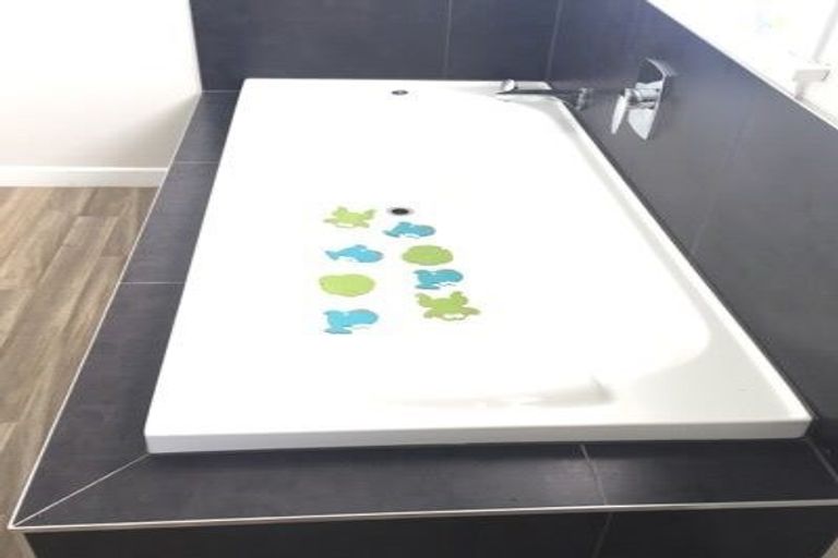 Photo of property in 37 King Street, Waiuku, 2123