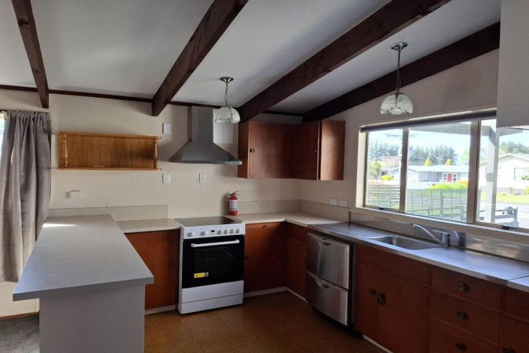 Photo of property in 7 Oaklea Avenue, Marton, 4710