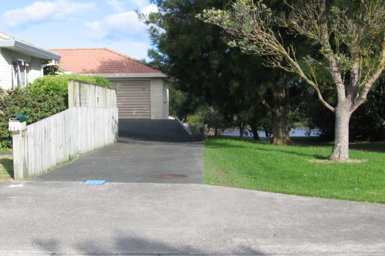 Photo of property in 11b Mcgowan Place, Orewa, 0931