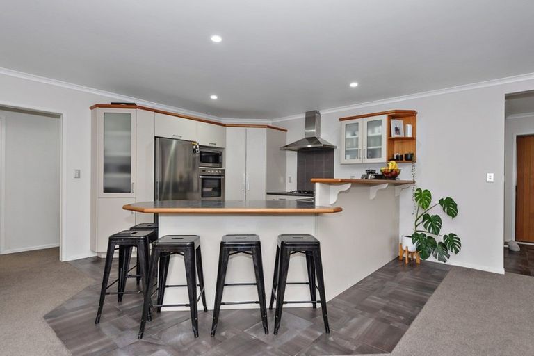 Photo of property in 4 Parkwood Place, Huntington, Hamilton, 3210