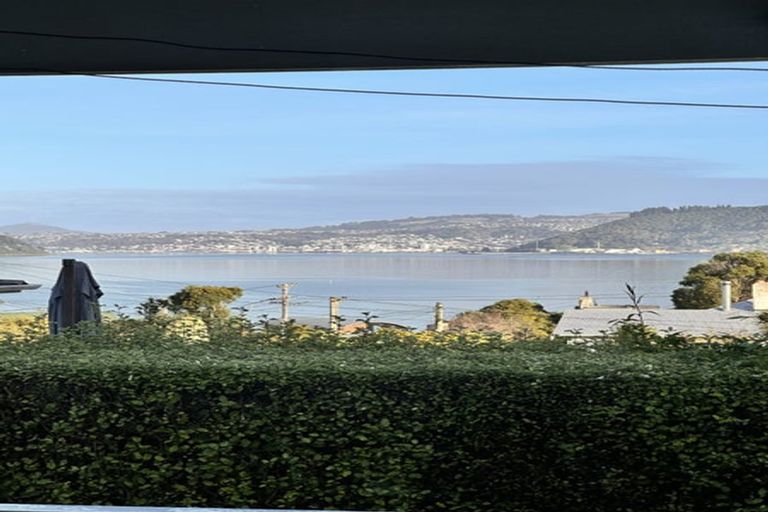 Photo of property in 11 Dickson Street, Macandrew Bay, Dunedin, 9014